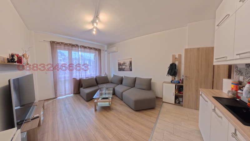 Продава 4-СТАЕН, гр. София, Център, снимка 2 - Апартаменти - 53408404