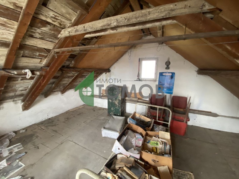 Продава ВИЛА, гр. Шумен, Боян Българанов 1, снимка 6 - Вили - 52739433