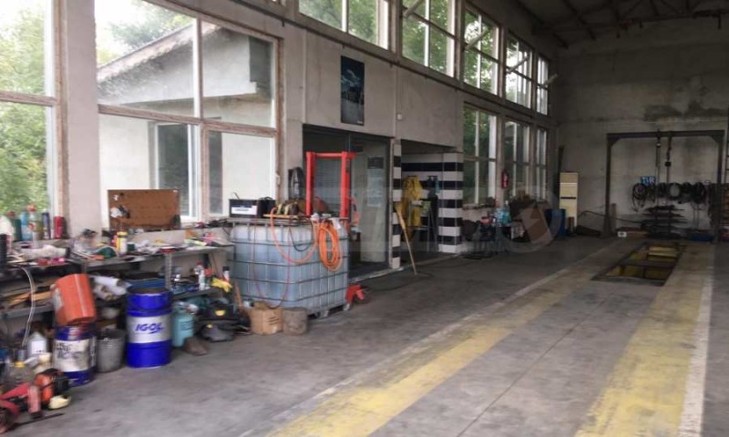 Продава ПРОМ. ПОМЕЩЕНИЕ, гр. Карнобат, област Бургас, снимка 11 - Производствени сгради - 52322993