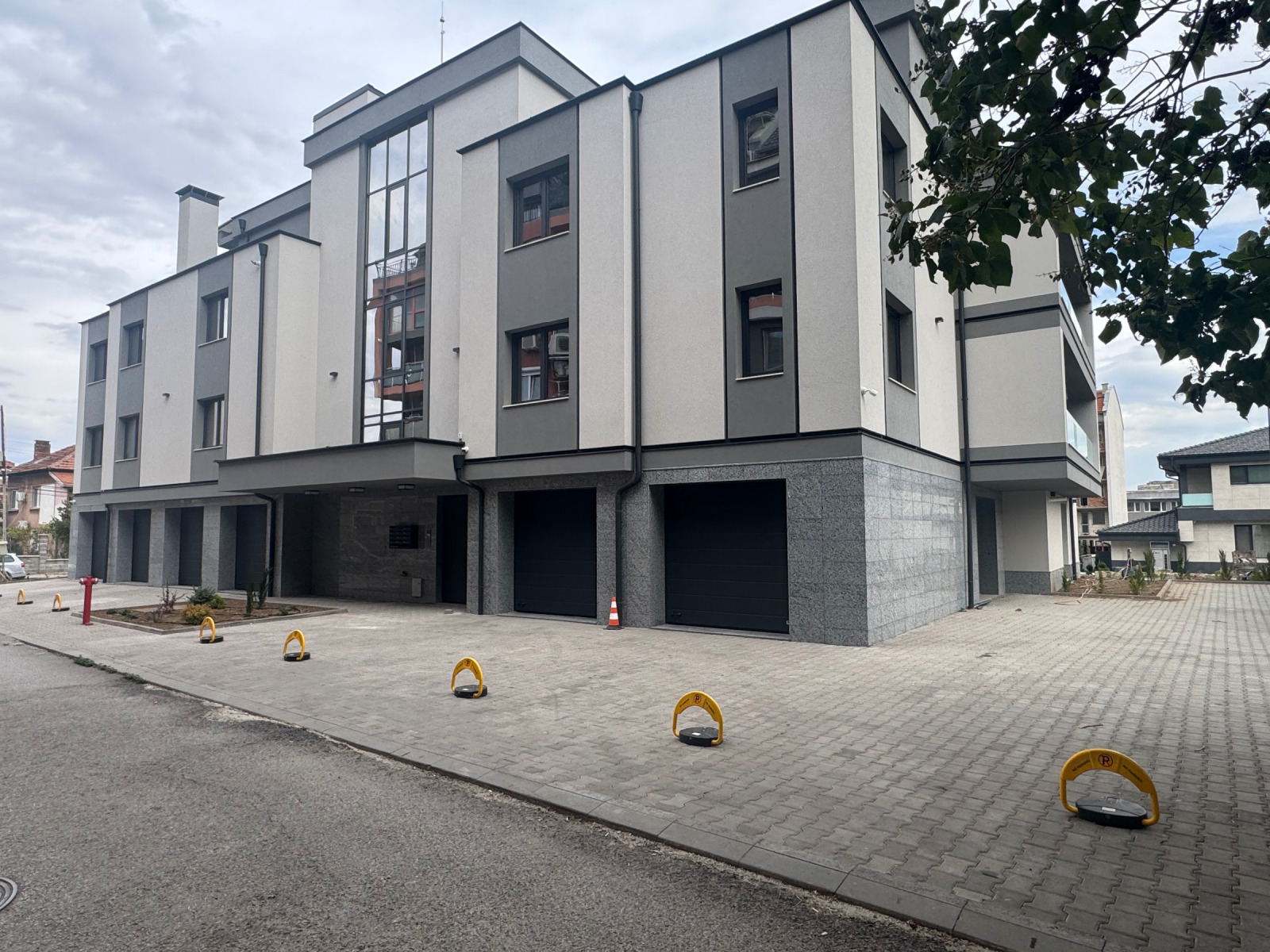 Продава 4-СТАЕН, гр. Монтана, Парта 1
