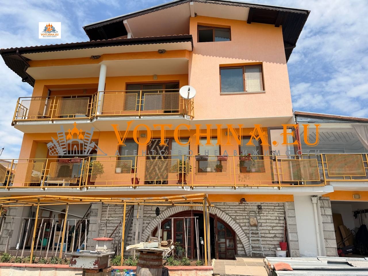 Продава КЪЩА, гр. Балчик, област Добрич, снимка 2 - Къщи - 54763801