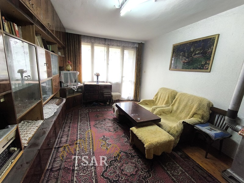 Продава 4-СТАЕН в град Велико Търново, Център - 120 кв.м / 180 000 € » 352 049.40 лв., ЦАР ЕСТЕЙТС