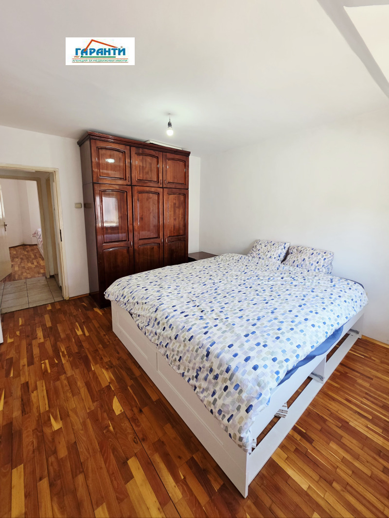 Продава  3-стаен град Пловдив , Център , 115 кв.м | 49898831
