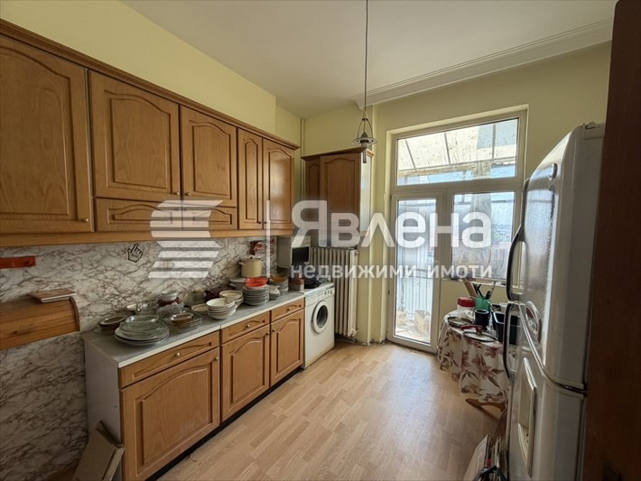 Продава 3-СТАЕН, гр. София, Оборище, снимка 5 - Апартаменти - 55608940
