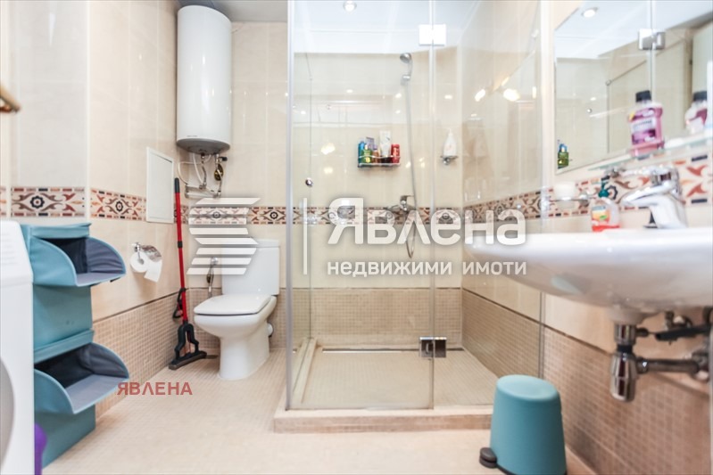 Продава 4-СТАЕН, гр. София, Изток, снимка 9 - Апартаменти - 52795282