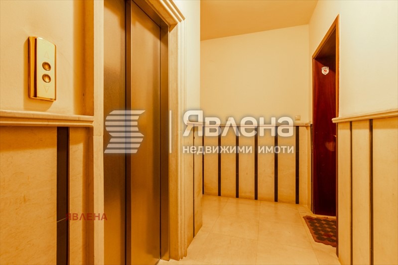 Продава 4-СТАЕН, гр. София, Изток, снимка 14 - Апартаменти - 52795282