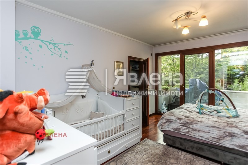 Продава 4-СТАЕН, гр. София, Изток, снимка 8 - Апартаменти - 52795282