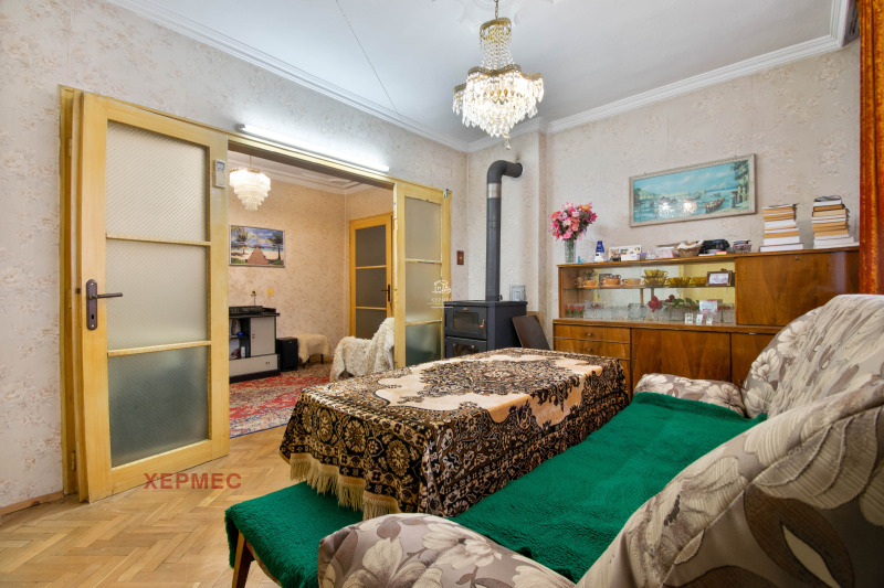 Продава 4-СТАЕН, гр. Бургас, Център, снимка 3 - Апартаменти - 53414460