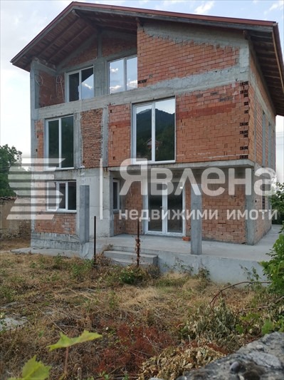 Продава КЪЩА, с. Горнослав, област Пловдив, снимка 1 - Къщи - 47309287