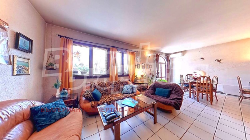 Til salg  Hus Sofia , Moderno predgradie , 203 kvm | 83788417 - billede [4]