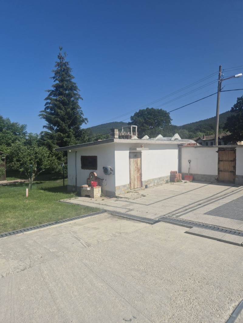 In vendita  Casa regione Sofia , Dramsha , 300 mq | 84033114 - Immagine [2]