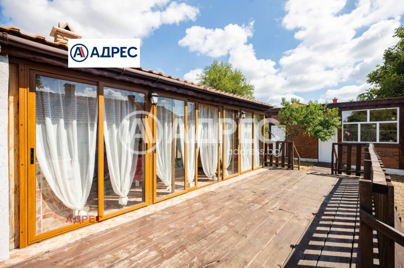 Продава КЪЩА, с. Водица, област Варна