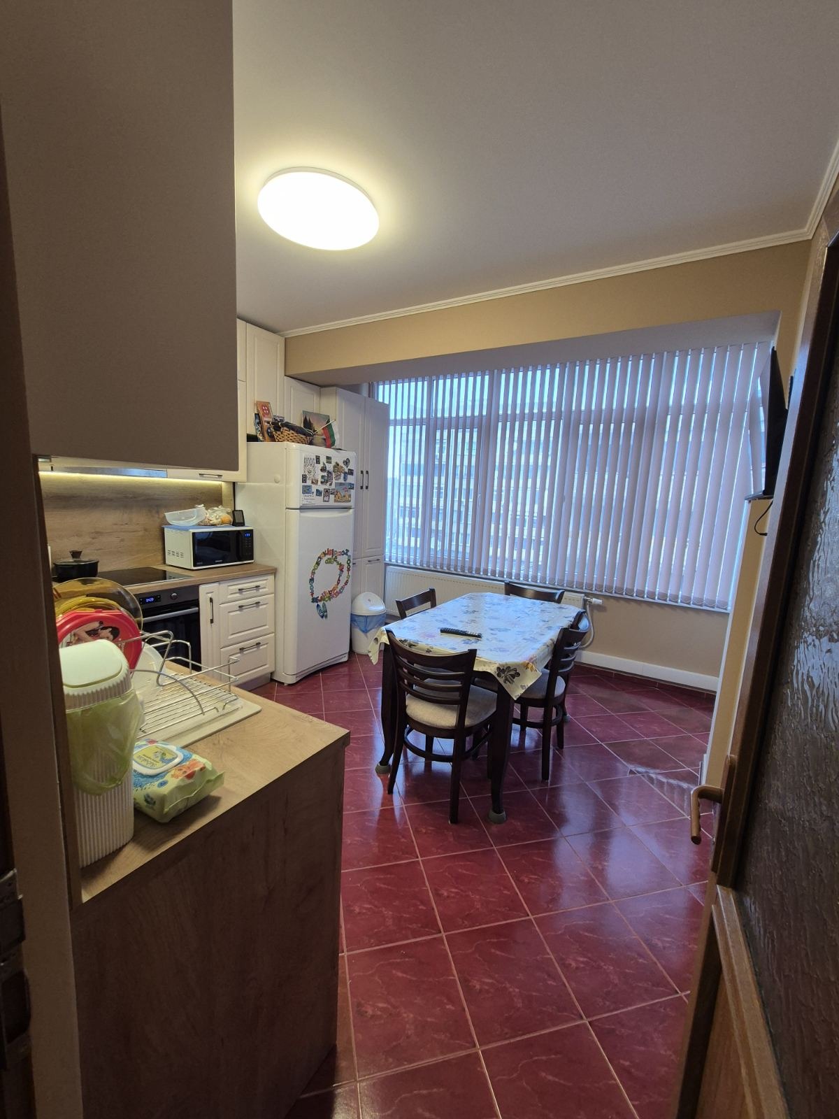 Продава 2-СТАЕН, гр. Разград, Център, снимка 2 - Апартаменти - 54412931