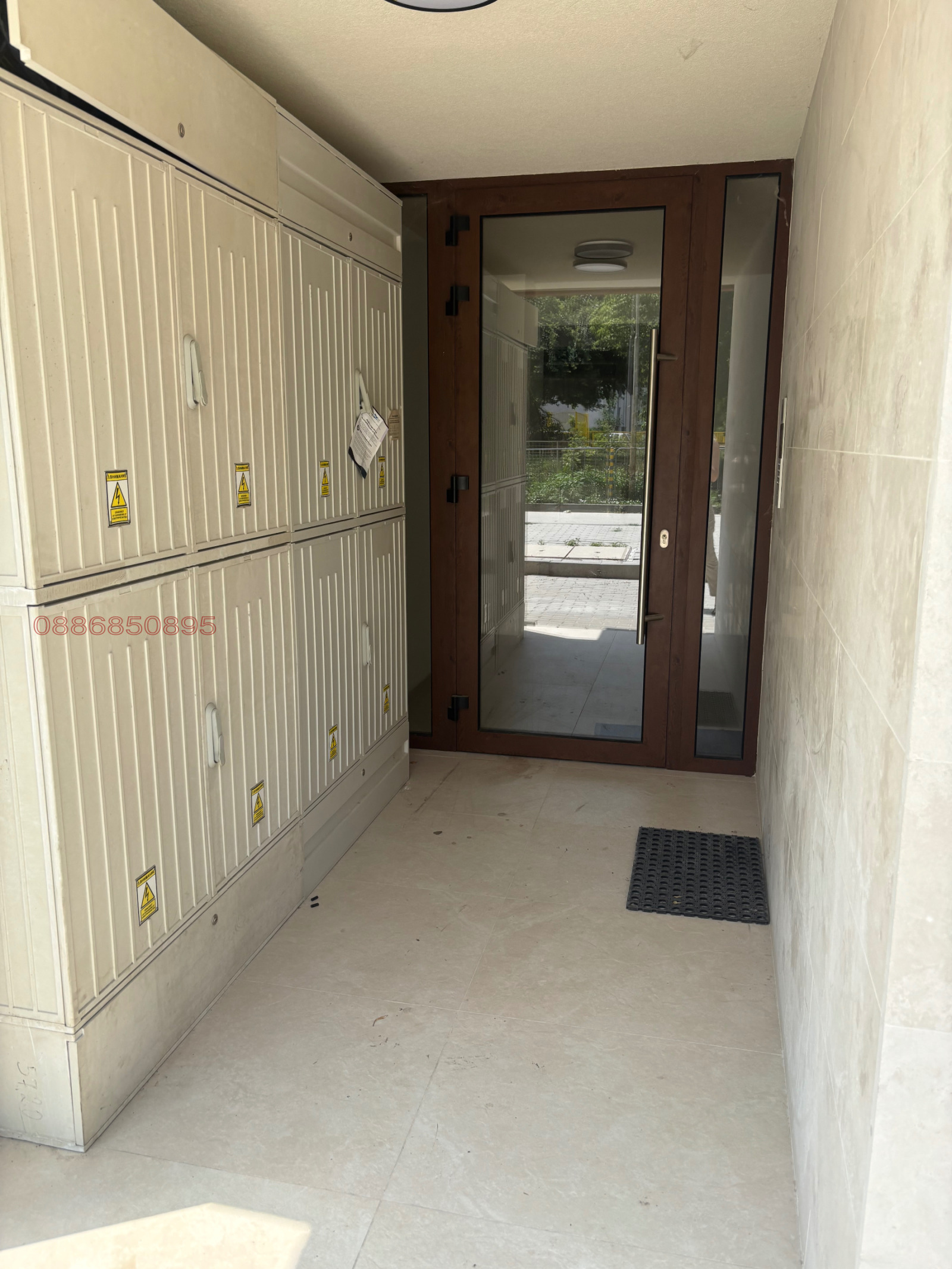 Продава 3-СТАЕН, гр. Плевен, Идеален център, снимка 3 - Апартаменти - 55350097