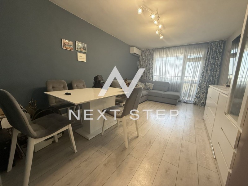 In vendita  2 camere da letto Plovdiv , Gagarin , 89 mq | 90333472