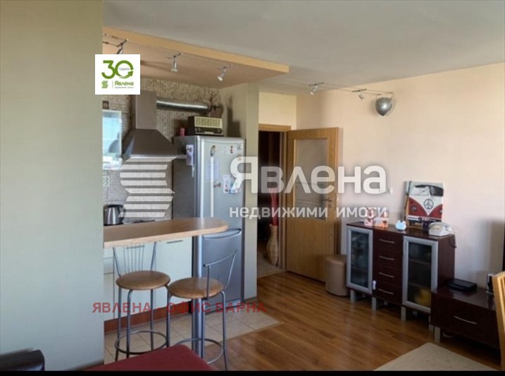 Продава 3-СТАЕН, гр. Варна, Лятно кино Тракия, снимка 2 - Апартаменти - 53908282