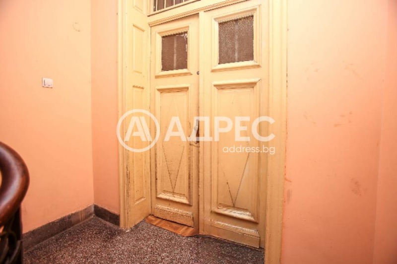 Na sprzedaż  3+ sypialni Sofia , Centar , 181 mkw | 88518601 - obraz [15]