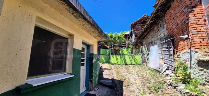 Till salu  Hus region Lovech , Vrabevo , 121 kvm | 83538950 - bild [10]