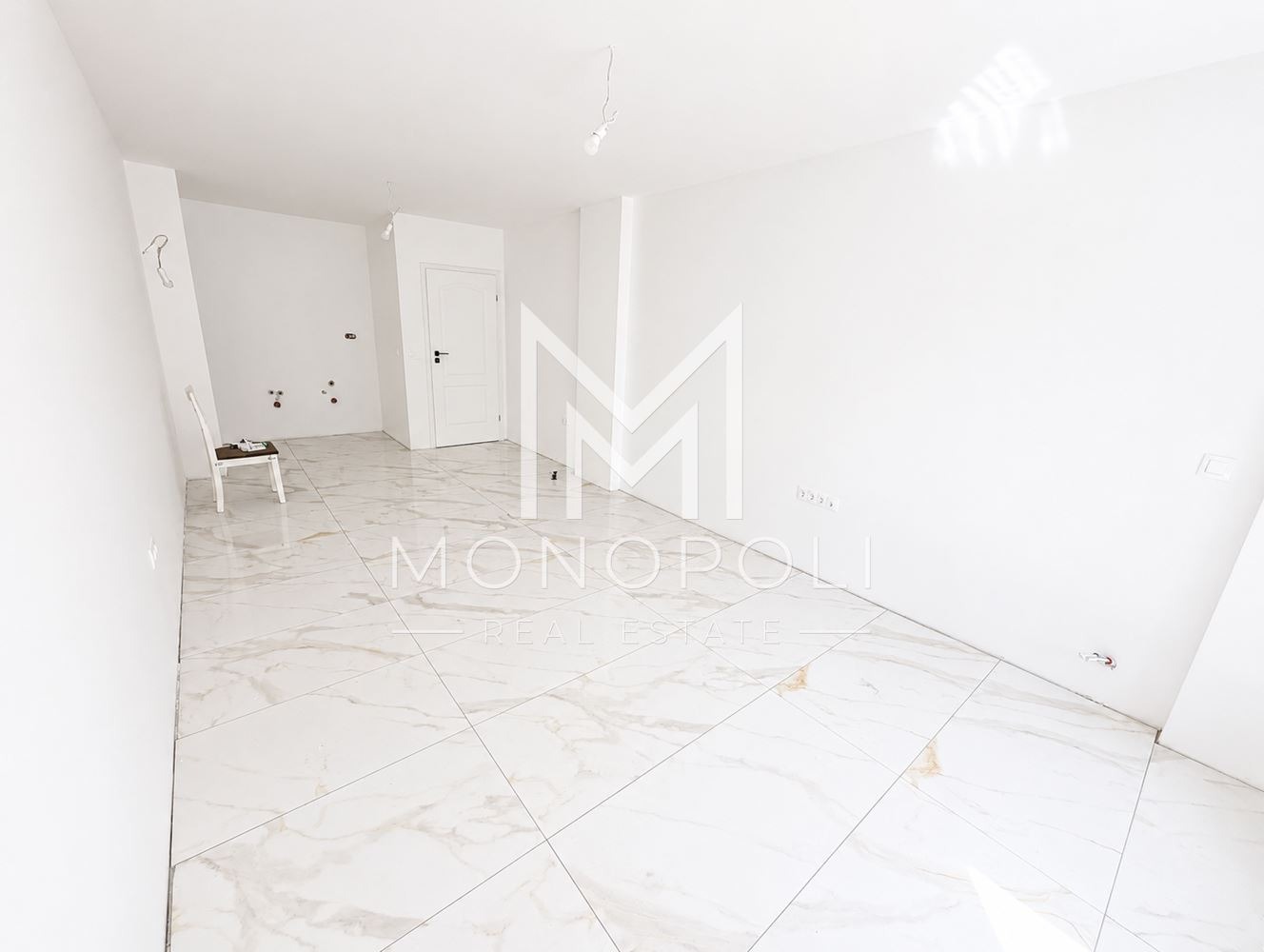 Продава 3-СТАЕН, гр. София, Толстой, снимка 5 - Апартаменти - 55045208