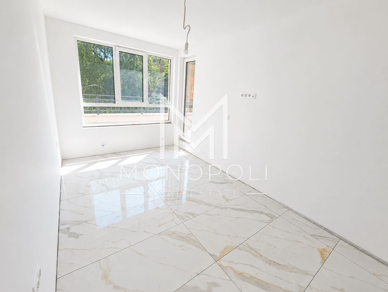Продава 3-СТАЕН, гр. София, Толстой, снимка 3 - Апартаменти - 55045208
