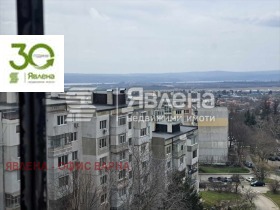 1 makuuhuone Vladislav Varnentšik 2, Varna 2