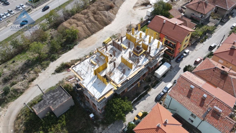 Продава  2-стаен град Плевен , Широк център , 62 кв.м | 27905742 - изображение [3]