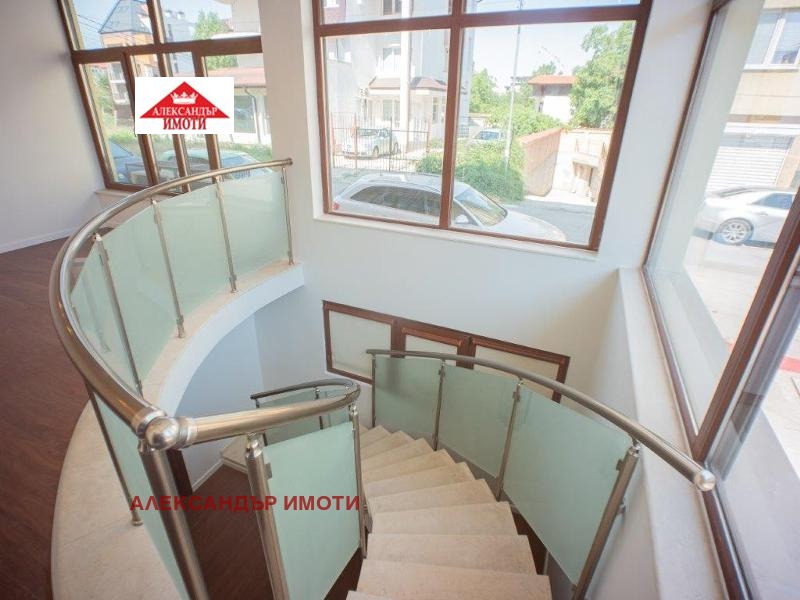 Продава  4-стаен град София , Люлин - център , 148 кв.м | 76018902