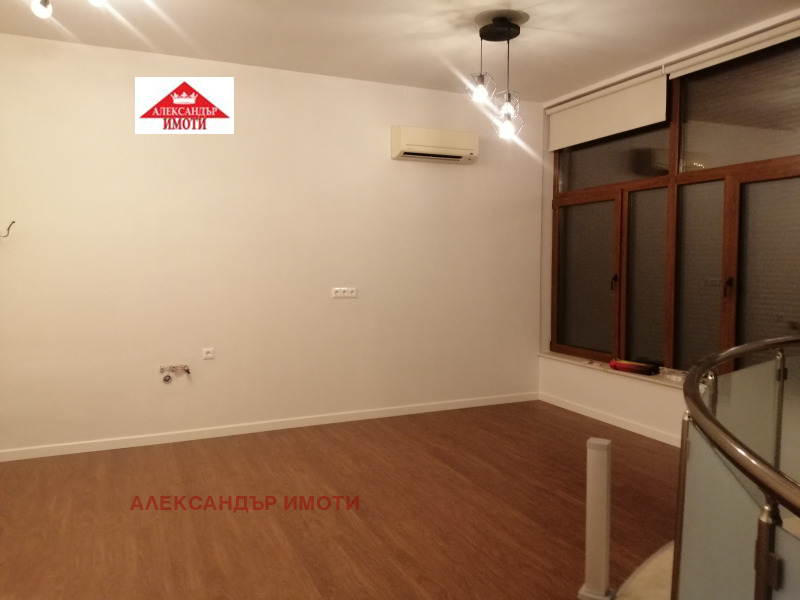 In vendita  3 camere da letto Sofia , Liulin - tsentar , 148 mq | 39753004 - Immagine [10]