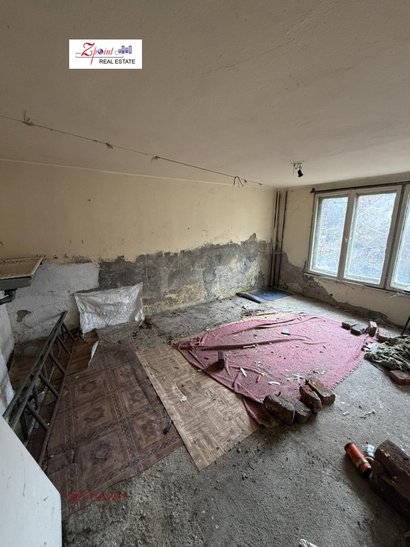 Продава КЪЩА, гр. София, Карпузица, снимка 14 - Къщи - 52468330