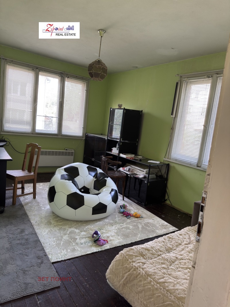 Продава КЪЩА, гр. София, Карпузица, снимка 7 - Къщи - 52468330