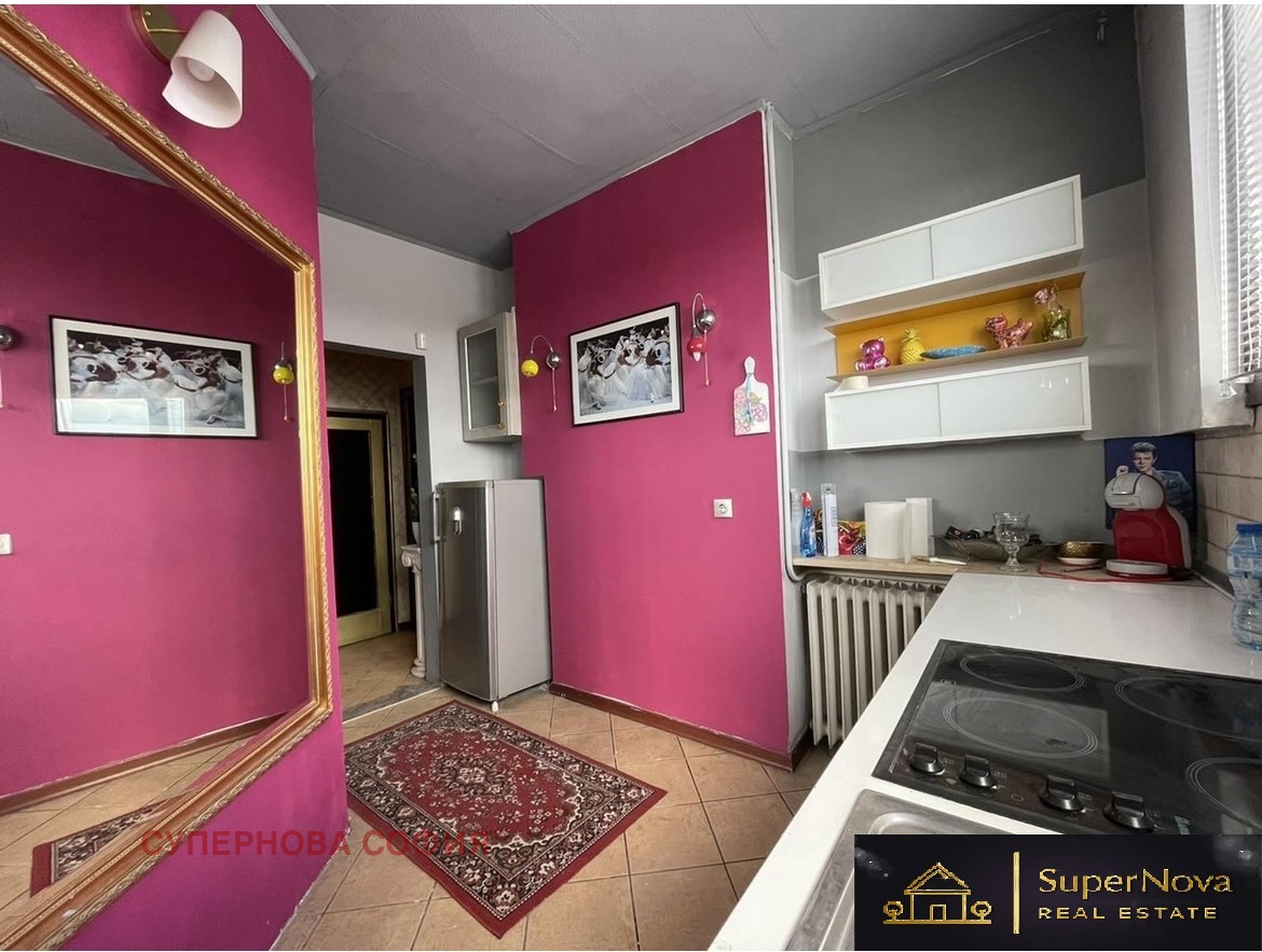 Продава 2-СТАЕН, гр. София, Център, снимка 2 - Апартаменти - 53957501