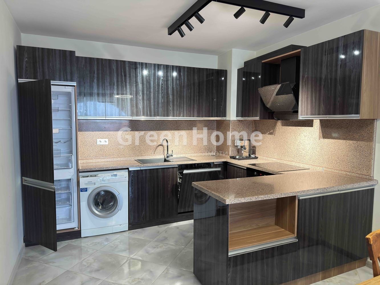 Продава 2-СТАЕН, гр. Варна, Свети Никола, снимка 3 - Апартаменти - 55097541