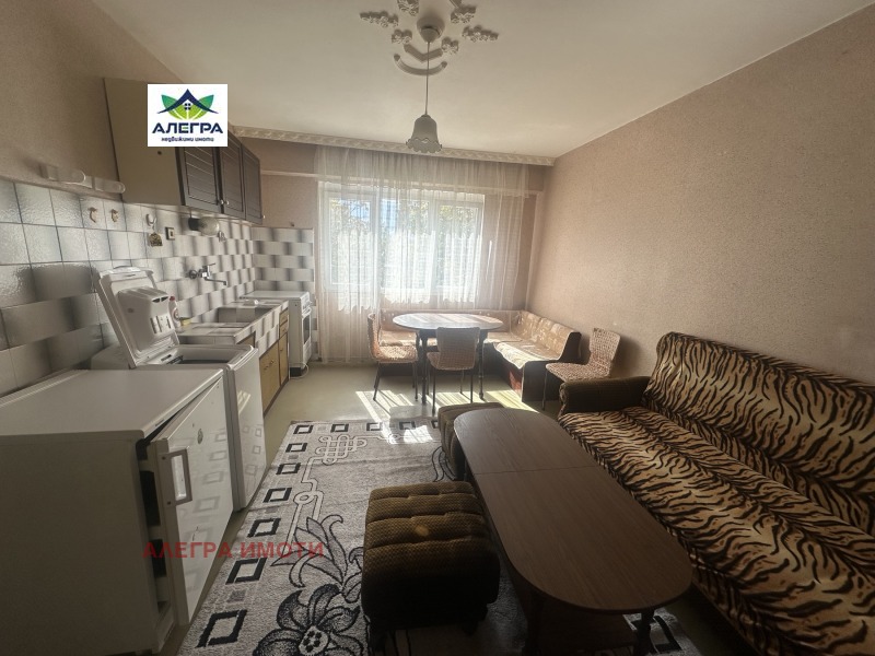 Продава 2-СТАЕН в град Пазарджик, Запад - 56 кв.м / 63 000 € » 123 217.29 лв., АЛЕГРА ИМОТИ
