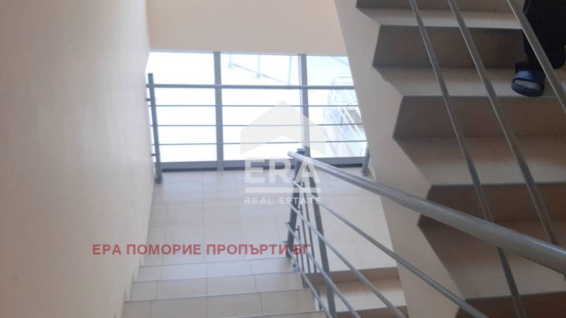 Продава 1-СТАЕН, гр. Поморие, област Бургас, снимка 8 - Aпартаменти - 48572557