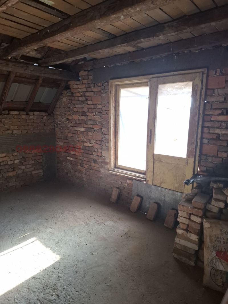 Продава 2-СТАЕН, гр. Пловдив, Кючук Париж, снимка 4 - Апартаменти - 52802139