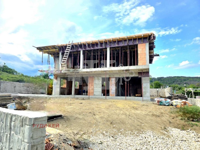 En venta  Casa Varna , Izgrev , 250 metros cuadrados | 16459393