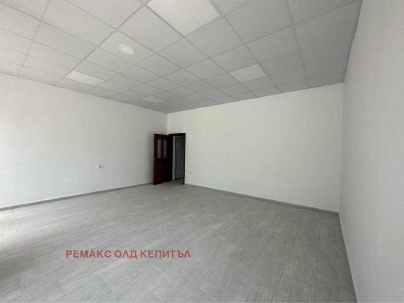 Продава  Магазин град Велико Търново , Зона Б , 54 кв.м | 29824971