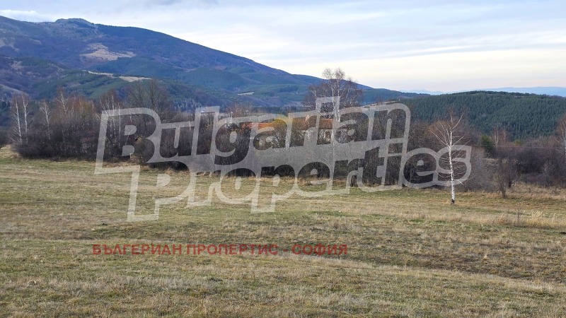 Продава ПАРЦЕЛ, гр. София, с. Железница, снимка 6 - Парцели - 52752559