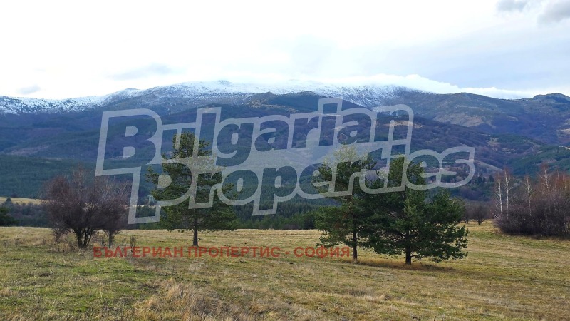 Продава ПАРЦЕЛ, гр. София, с. Железница