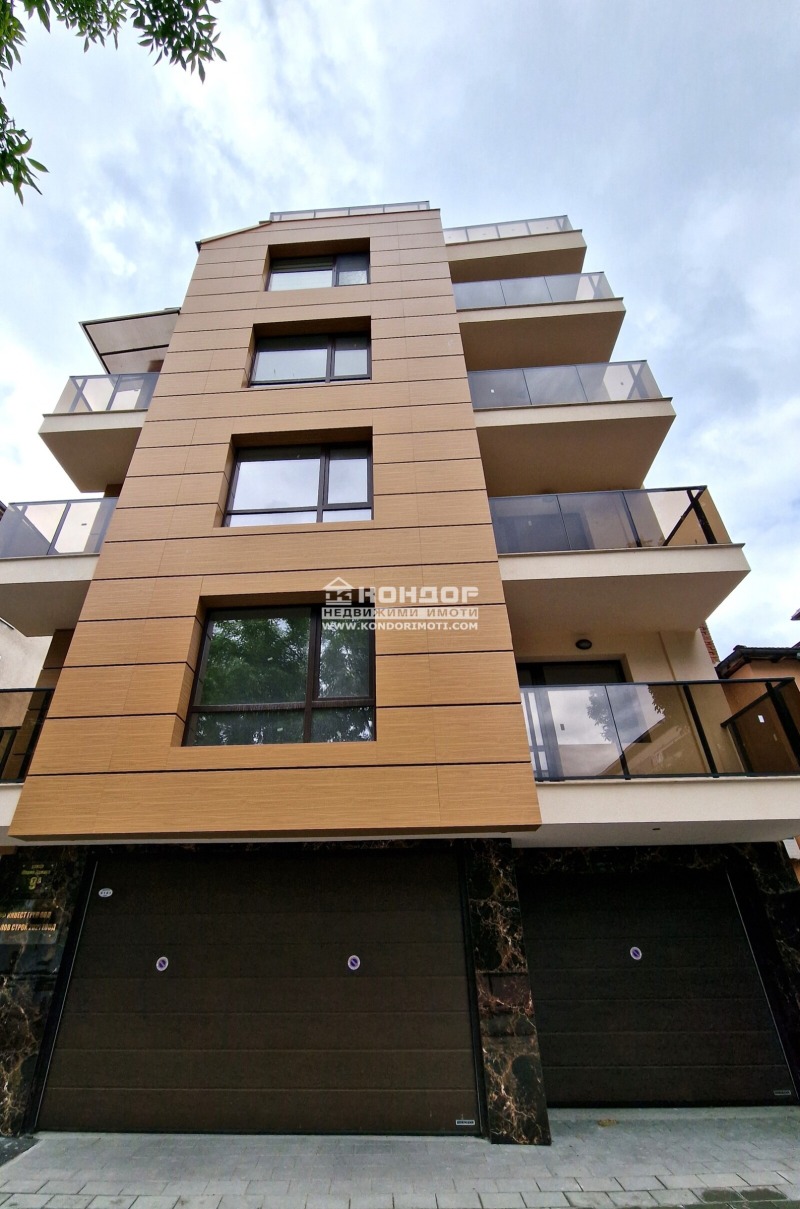 En venta  2 dormitorios Plovdiv , Tsentar , 99 metros cuadrados | 49438293 - imagen [6]