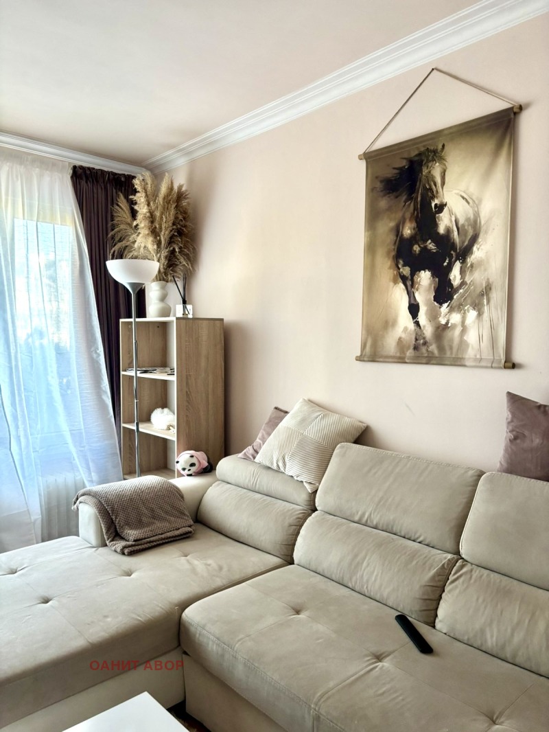 Продава 4-СТАЕН, гр. София, Яворов