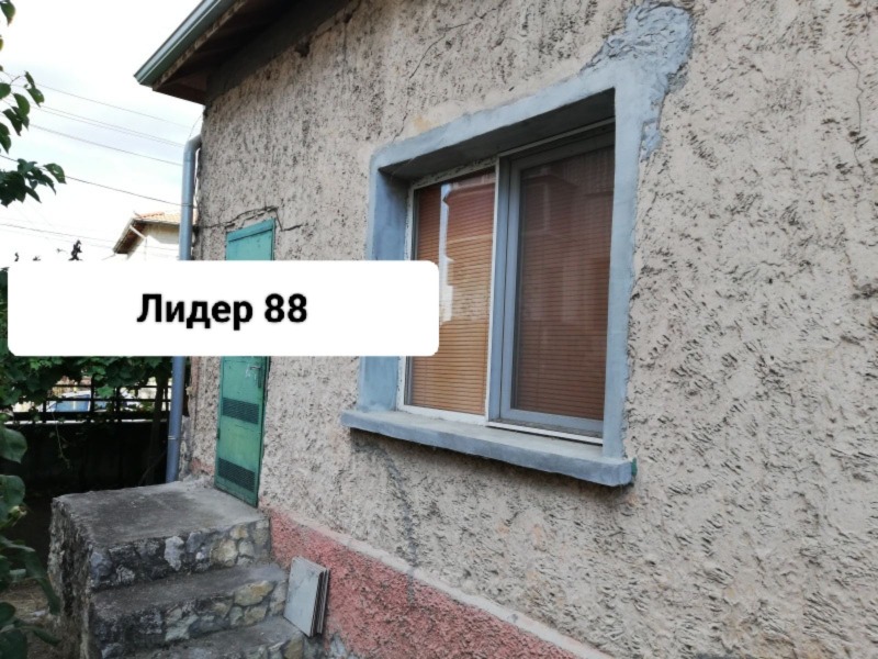 Продава КЪЩА, гр. Плевен, Сторгозия, снимка 5 - Къщи - 46729635