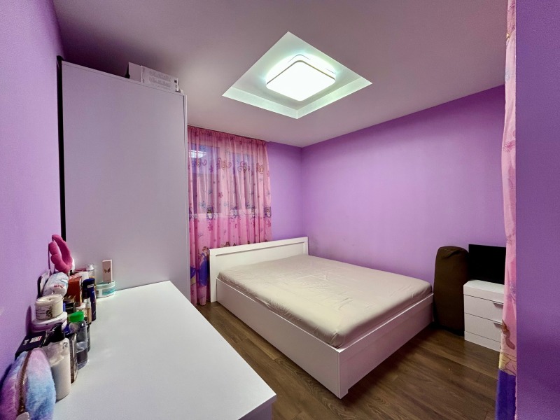 Продава КЪЩА, гр. София, Факултета, снимка 2 - Къщи - 51430717