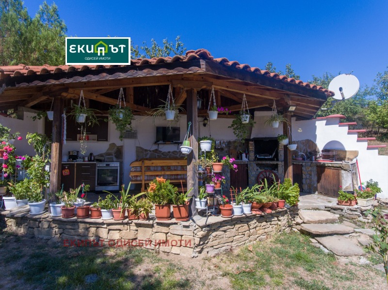 Продава КЪЩА, гр. Дряново, област Габрово, снимка 4 - Къщи - 52377757