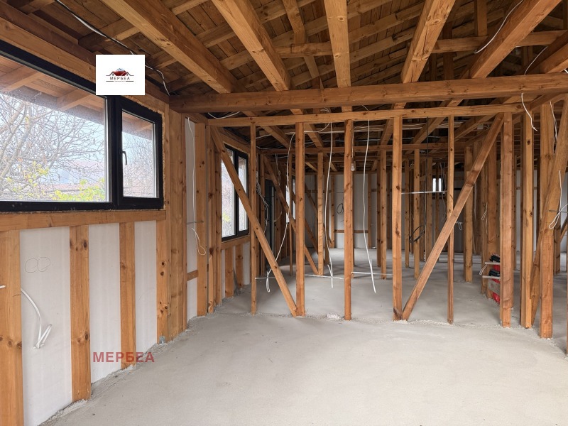 Продава КЪЩА, гр. Батановци, област Перник, снимка 8 - Къщи - 52616272