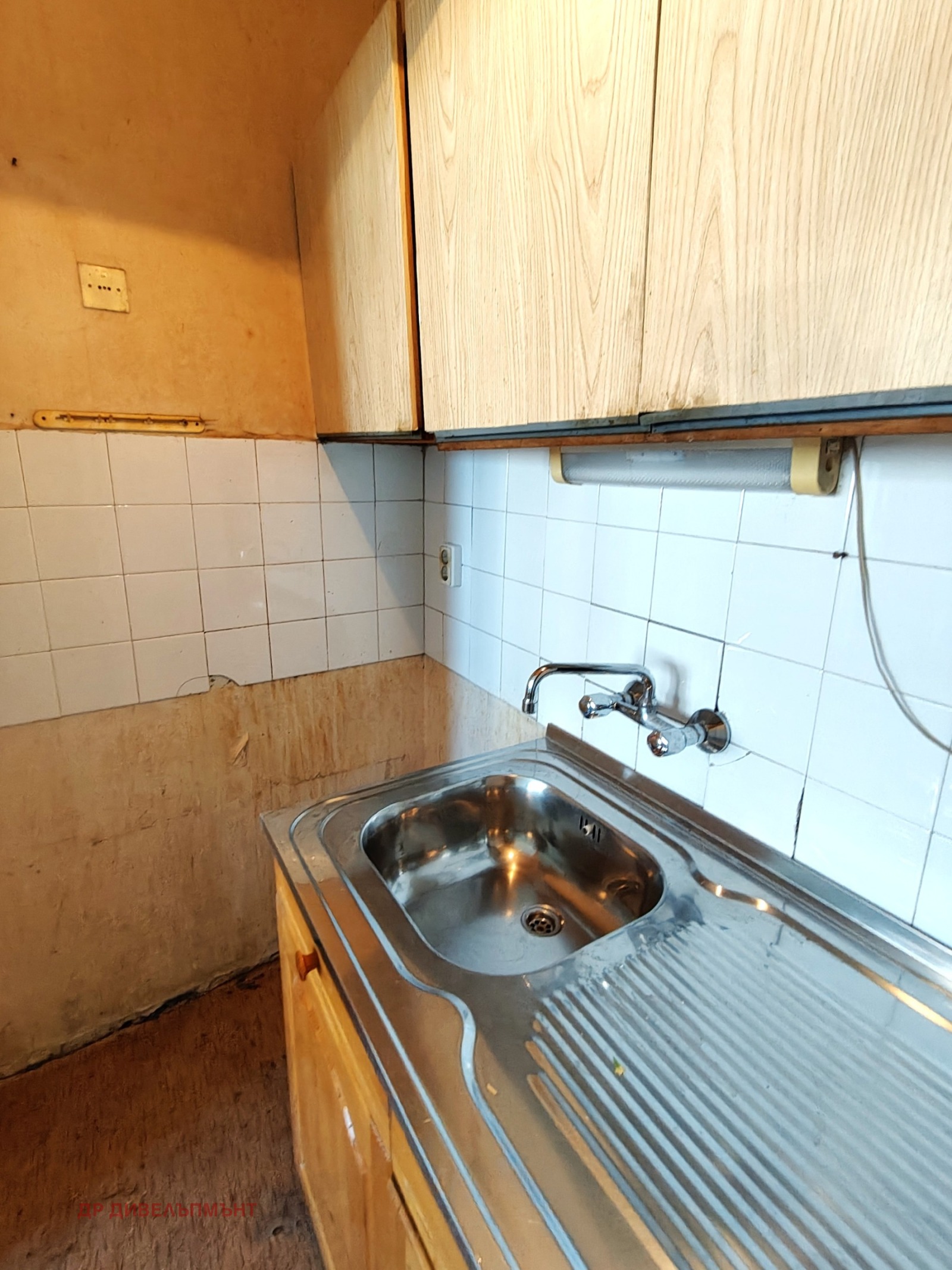 Продава 1-СТАЕН, гр. София, Люлин 4, снимка 8 - Апартаменти - 54460979
