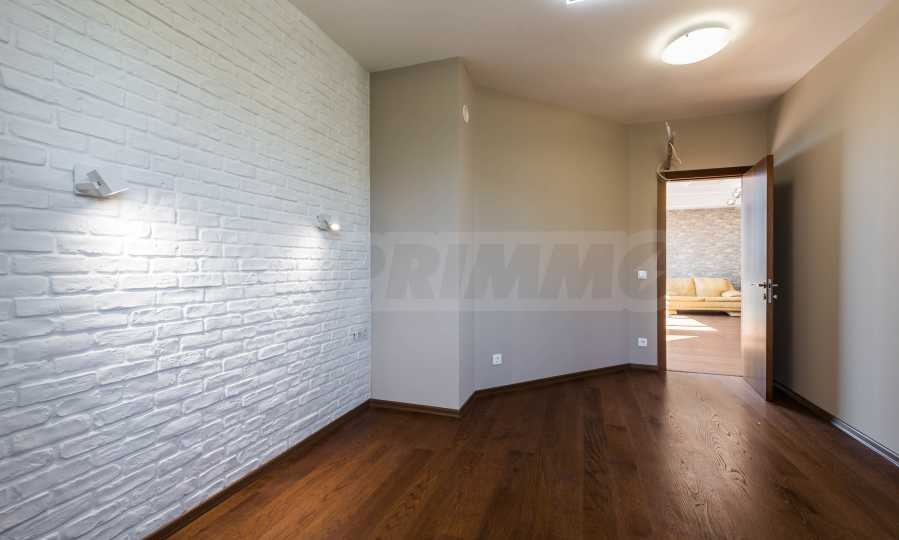 Продава МНОГОСТАЕН, гр. Балчик, област Добрич, снимка 11 - Апартаменти - 54847641