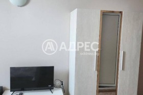 Στούντιο Ραβδα, περιοχή Μπουργκάς