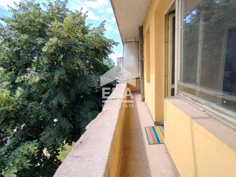 Продава 1-СТАЕН, гр. Кърджали, Център, снимка 10 - Апартаменти - 55058628