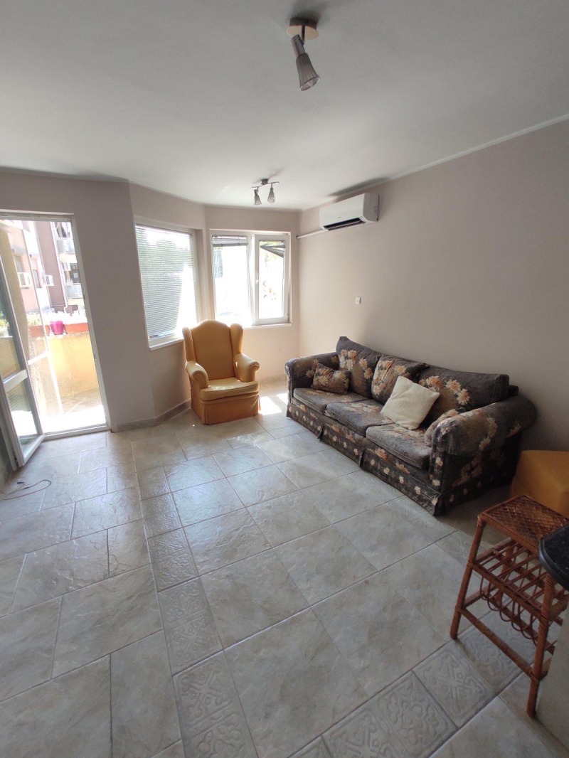 Te koop  1 slaapkamer Plovdiv , Kjutsjuk Parizj , 74 m² | 89942443 - afbeelding [4]